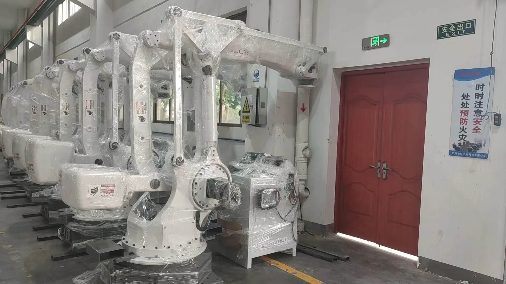 Robot ZOYVAN CR-1510 Six Axes : Charge Utile 10 kg, Portée 1587 mm, Spécifications et Applications